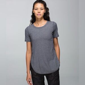 Lululemon Om Tee stripe Tshirt size 4